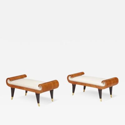 Tomaso Buzzi PAIR OF ROSEWOOD AND EBONIZED STOOLS BY TOMASO BUZZI