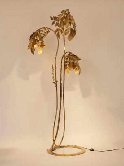 Tommaso Barbi Impressive Tommaso Barbi floor lamp Wisteria Italy c1970