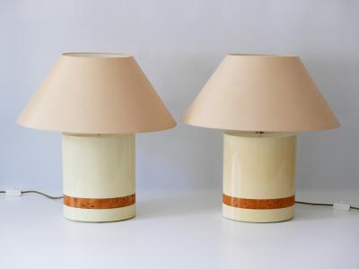 Tommaso Barbi Set of Two Elegant Mid Century Modern Table Lamps by Tommaso Barbi Italy 1970s