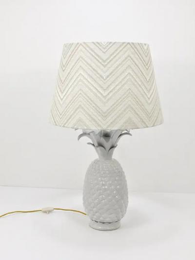 Tommaso Barbi Tommaso Barbi Style White Pineapple Hollywood Regency Table Lamp Italy 1970s