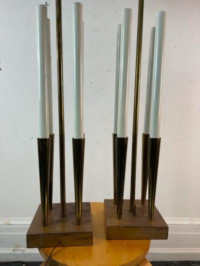 Tommi Parzinger MID CENTURY MODERNIST BRASS LAMPS IN THE MANNER OF TOMMI PARZINGER