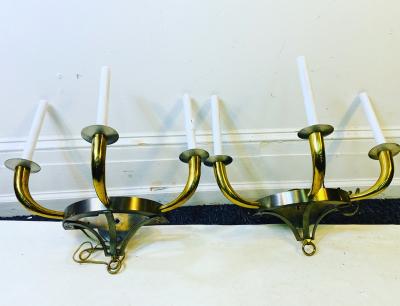 Tommi Parzinger MODERNIST EXCEPTIONAL PAIR OF NICKEL AND BRASS SCONCES BY TOMMI PARZINGER