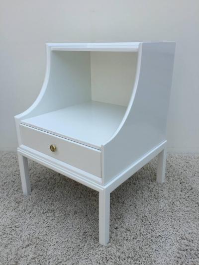 Tommi Parzinger Pair of Tommi Parzinger White Lacquered Elegant Two Tier End Tables Nightstands