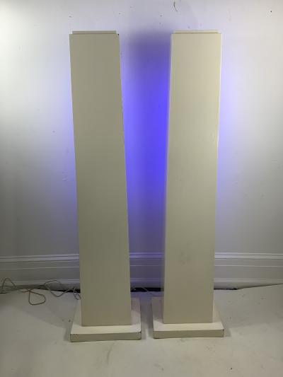Tommi Parzinger TOMMI PARZINGER ILLUMINATED WOODEN COLUMNS
