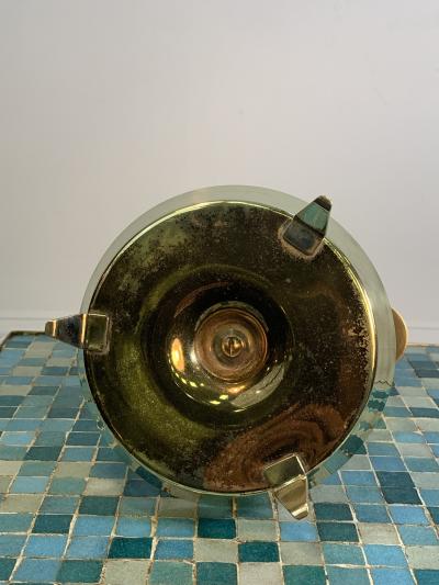 Tommi Parzinger TOMMI PARZINGER PAIR OF MODERNIST BRASS CANDLESTICKS