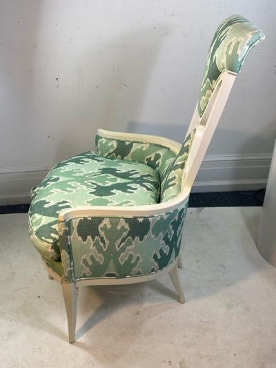 Tommi Parzinger UNUSUAL HOLLYWOOD REGENCY CHAIR IN THE MANNER OF TOMMI PARZINGER