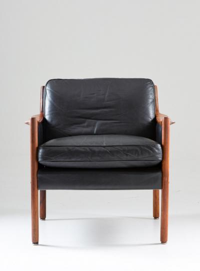Torbjorn Afdal Scandinavian Midcentury Leather and Rosewood Lounge Chairs by Torbj rn Afdal