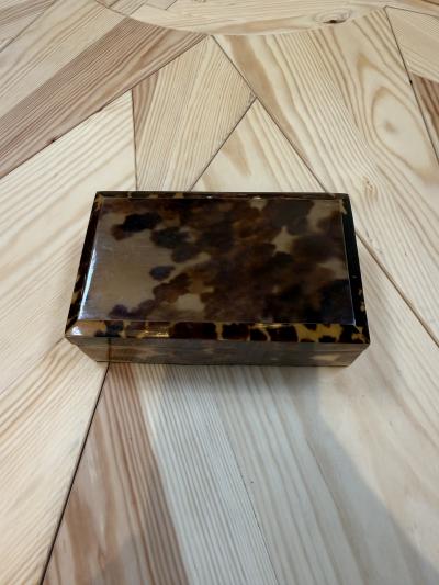 Tortoiseshell Style Wood Box with Beveled Lid