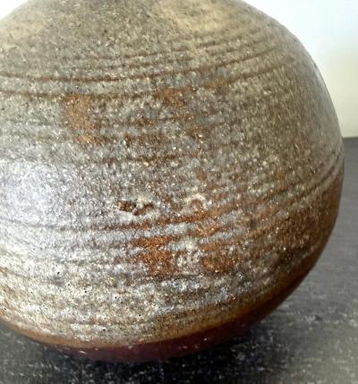 Toshiko Takaezu Ceramic Moon Pot with Rattle by Toshiko Takaezu
