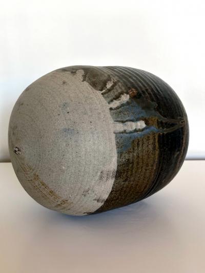 Toshiko Takaezu Important Storied Tall Ceramic Pot with Rattle and Handprints by Toshiko Takaezu