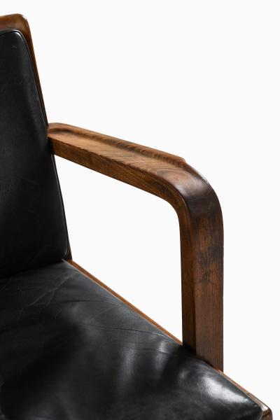 Tove Edvard Kindt Larsen Armchair in Mahogany and Leather by Tove Edvard Kindt Larsen 1930s