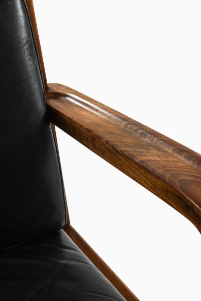 Tove Edvard Kindt Larsen Armchair in Mahogany and Leather by Tove Edvard Kindt Larsen 1930s