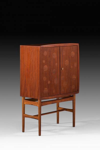 Tove Edvard Kindt Larsen Bar Cabinet Produced by Gustav Bertelsen