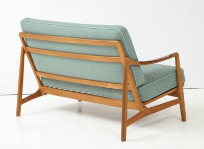 Tove Edvard Kindt Larsen Tove Edvard Kindt Larsen Teak and Oak Settee circa 1950s
