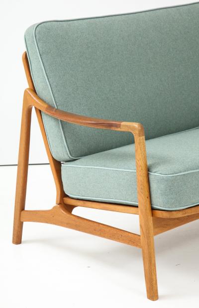 Tove Edvard Kindt Larsen Tove Edvard Kindt Larsen Teak and Oak Settee circa 1950s