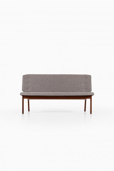 Tove Edvard Kindt Larsen Tove Kindt Larsen Sofa Produced by H Sk tt Jensen in Denmark