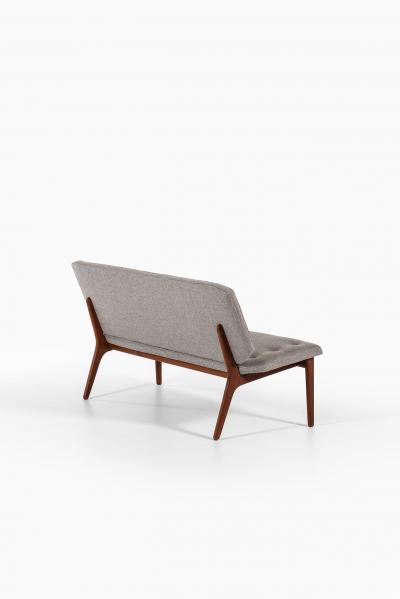Tove Edvard Kindt Larsen Tove Kindt Larsen Sofa Produced by H Sk tt Jensen in Denmark
