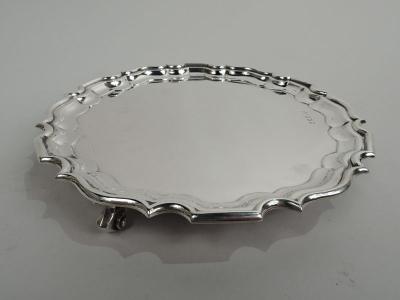 Traditional English Georgian Chippendale Style Piecrust Salver Tray