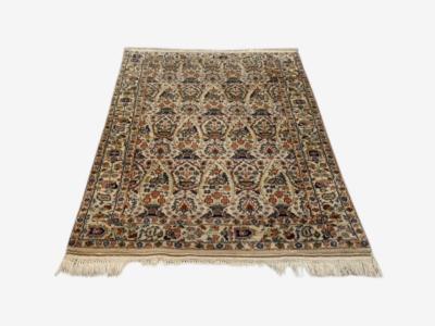 Traditional Handwoven Indian Wool Carpets India 1960s