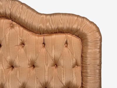Traditional Kingsize Tufted Headboard Scalamandr Pink Silk USA 1960s