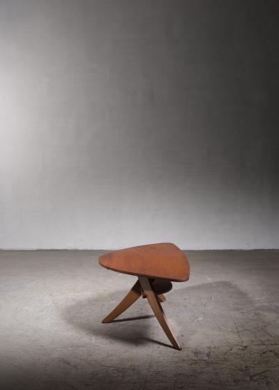 Triangle Shaped Solid Oak Arts And Crafts Sidetable Dutch 1940s