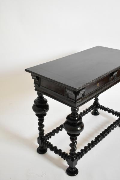 Turned wood dark rosewood table XIXth c 