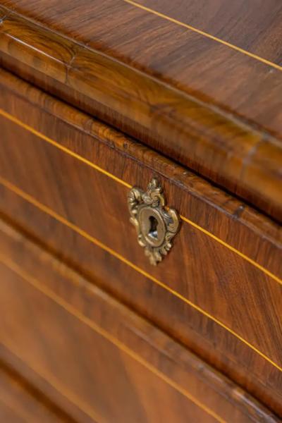 Tuscan 1890s Walnut and Mahogany Four Drawer Commode with Banding Inlay