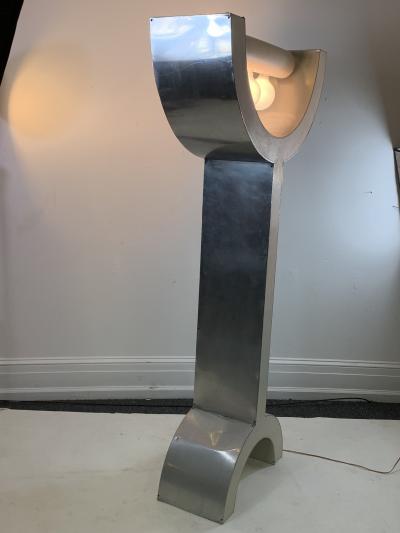 UNIQUE MODERNIST POP ART WOOD AND ALUMINUM FLOOR LAMP
