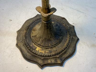 UNUSUAL DRAMATIC BAROQUE WHALE OIL STYLE FLOOR LAMP