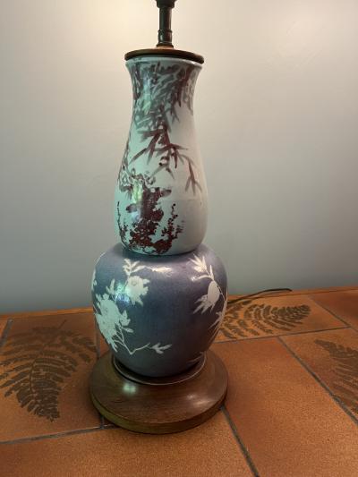 UNUSUAL PAIR OF ART DECO TWO COLOR GLAZE CHINOISERIE DECORATED CERAMIC LAMPS