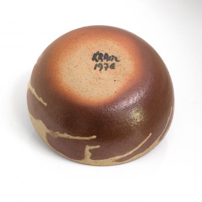 Ulla and Gustav Kraitz ULLA GUSTAV KRAITZ HAND THROWN AND GLAZED CERAMIC BOWL Sweden 1976