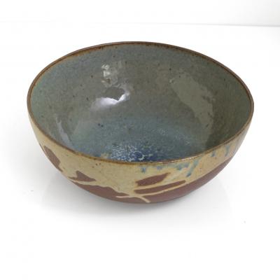 Ulla and Gustav Kraitz ULLA GUSTAV KRAITZ HAND THROWN AND GLAZED CERAMIC BOWL Sweden 1976