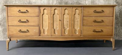 United Furniture Company Mid Century Modern Dresser Sideboard by United Furniture Company