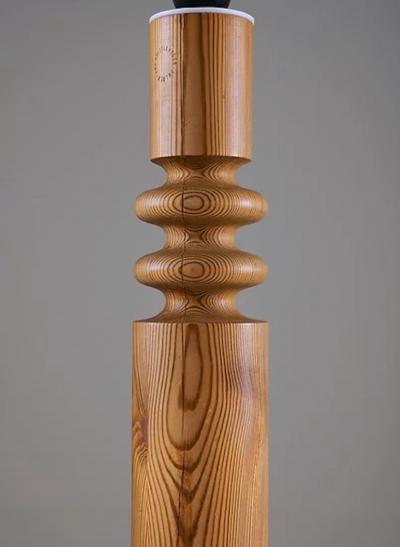 Uno Osten Kristiansson Pair of Scandinavian Midcentury Table Lamps in Pine by Luxus