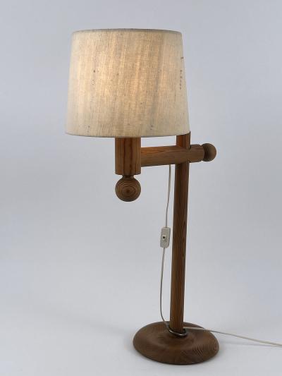 Uno Osten Kristiansson XL Pine Wood Table Lamp by Uno sten Kristiansson for Luxus Vittsj 1960s