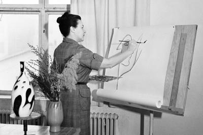 Upsala Ekeby Anna Lisa Thomson 282 Vase Sweden 1942
