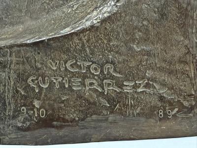 V ctor Guti rrez Monumental Mexican Bronze Seated Woman Sculpture 1989