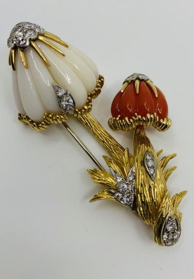 VAn Cleef Arpels Muchroom Brooch