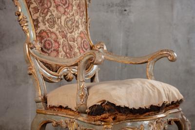 VENETIAN ROCOCO PARCEL GILT ARMCHAIR