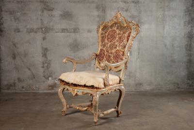 VENETIAN ROCOCO PARCEL GILT ARMCHAIR
