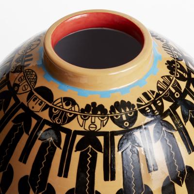 VICTOR FOTSO NYIE VASE SCALA