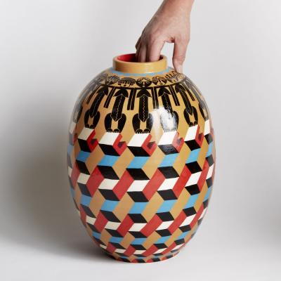 VICTOR FOTSO NYIE VASE SCALA
