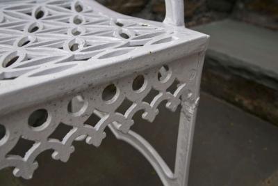 VICTORIAN ERA CAST IRON CURTAIN DESIGN GARDEN SETTEE