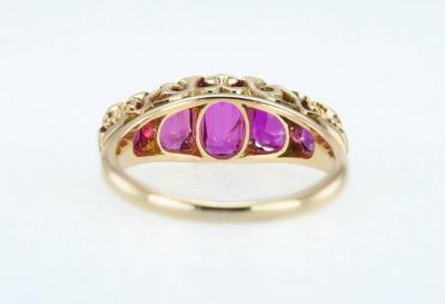 VICTORIAN RUBY AND DIAMOND FIVE STONE GOLD RING