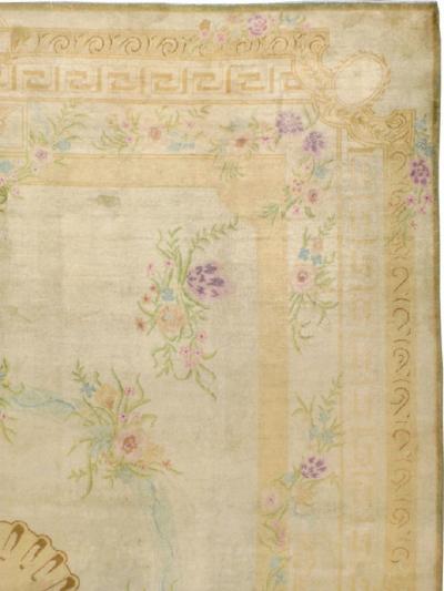 VINTAGE EUROPEAN INSPIRED PERSIAN KASHAN CARPET