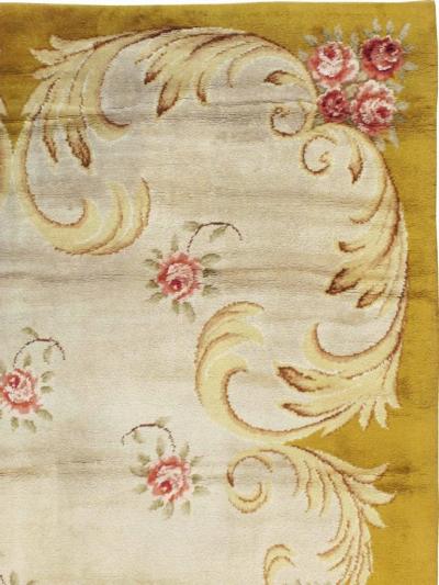 VINTAGE EUROPEAN SAVONNERIE CARPET
