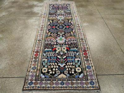 VINTAGE HAMADAN RUNNER