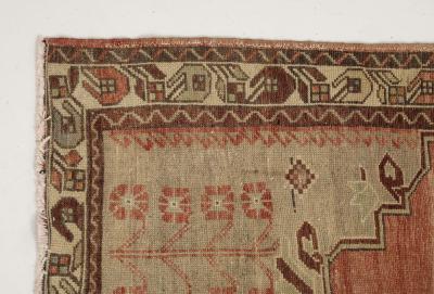 VINTAGE KILIM RUG