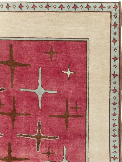 VINTAGE PERSIAN ART DECO TABRIZ ACCENT CARPET