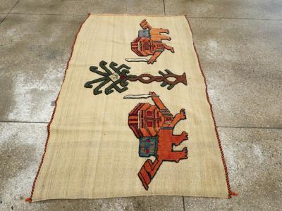 VINTAGE PERSIAN FLATWEAVE KILIM PICTORIAL ACCENT RUG